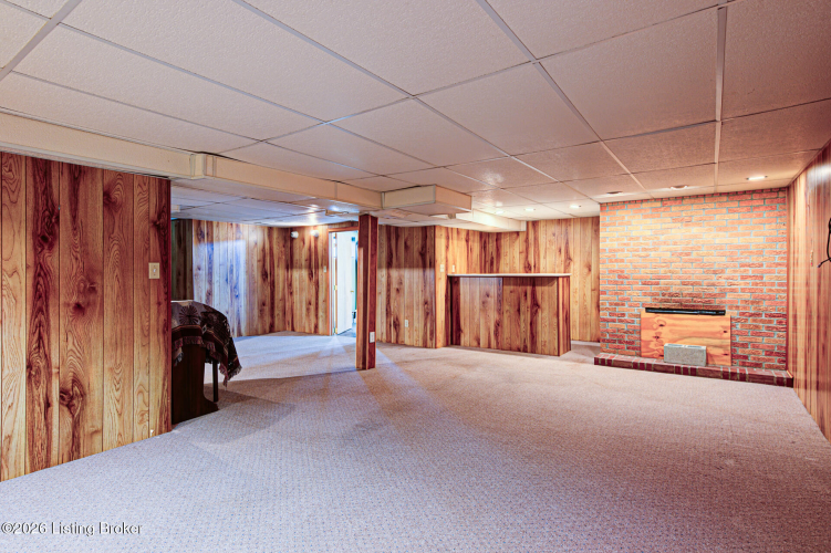 Listing Image 24
