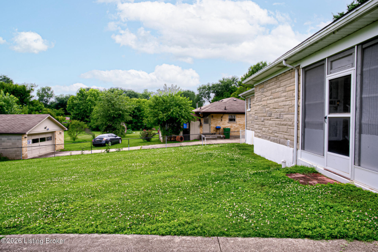 Listing Image 34