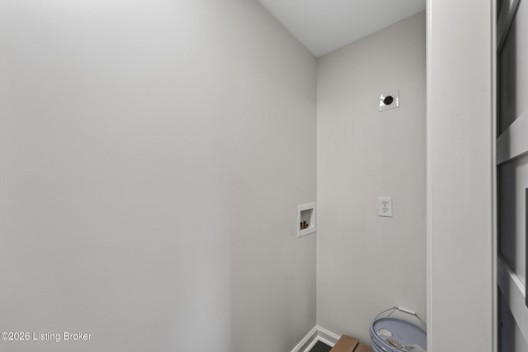 Listing Image 39