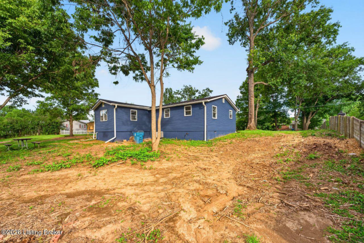 Listing Image 56