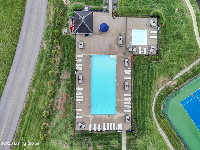 Listing Image 93