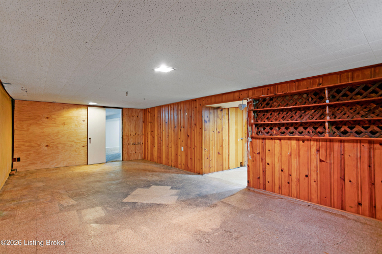 Listing Image 29