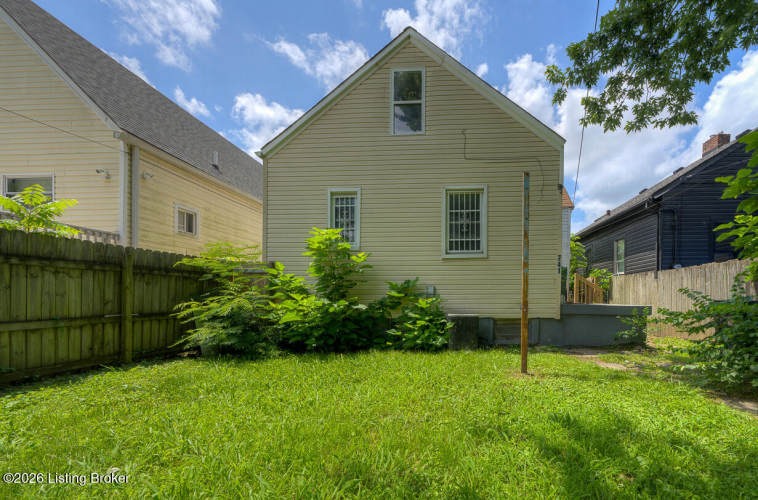 Listing Image 17