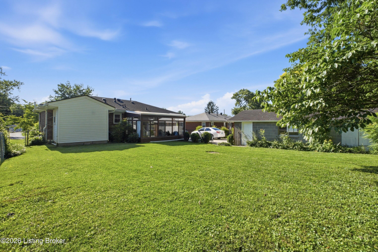 Listing Image 22