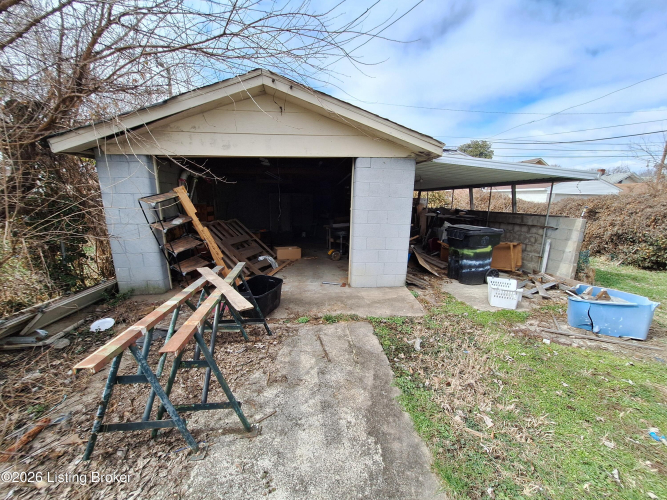 Listing Image 15