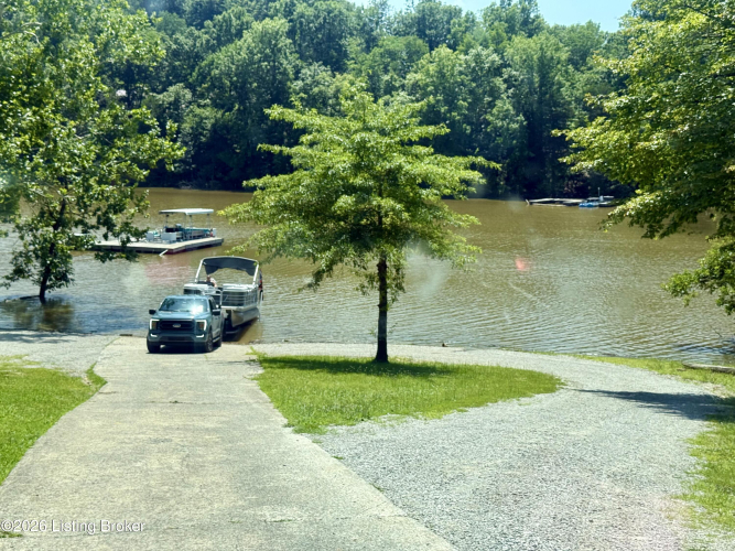 Listing Image 42