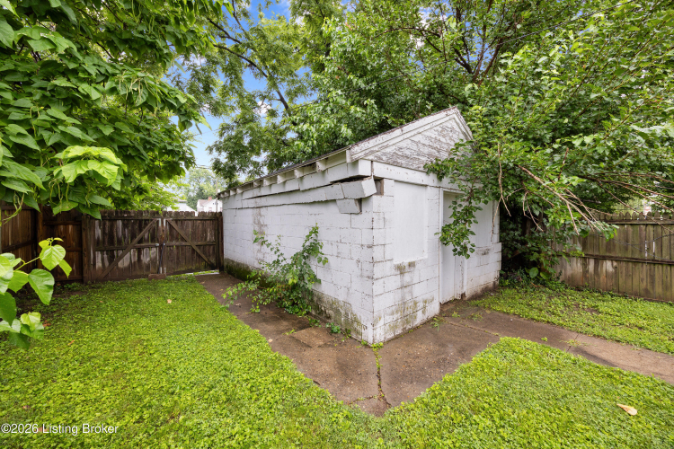 Listing Image 18