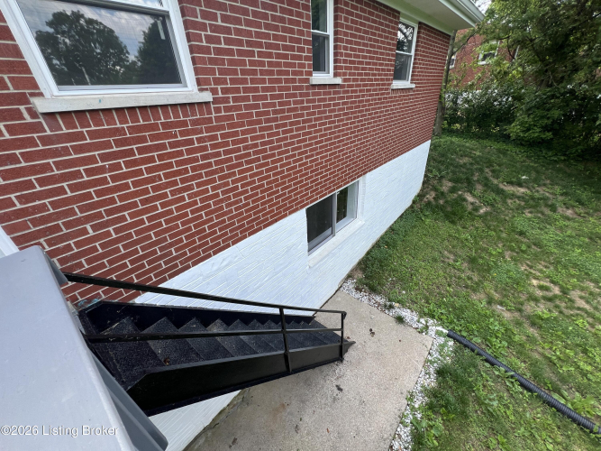 Listing Image 34