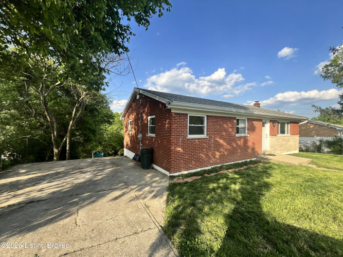 Listing Image 38