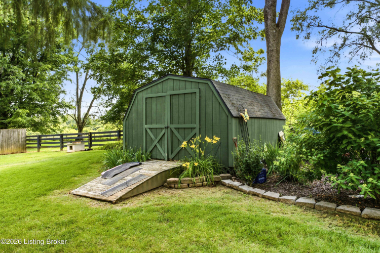 Listing Image 32