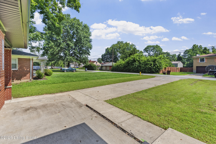 Listing Image 34