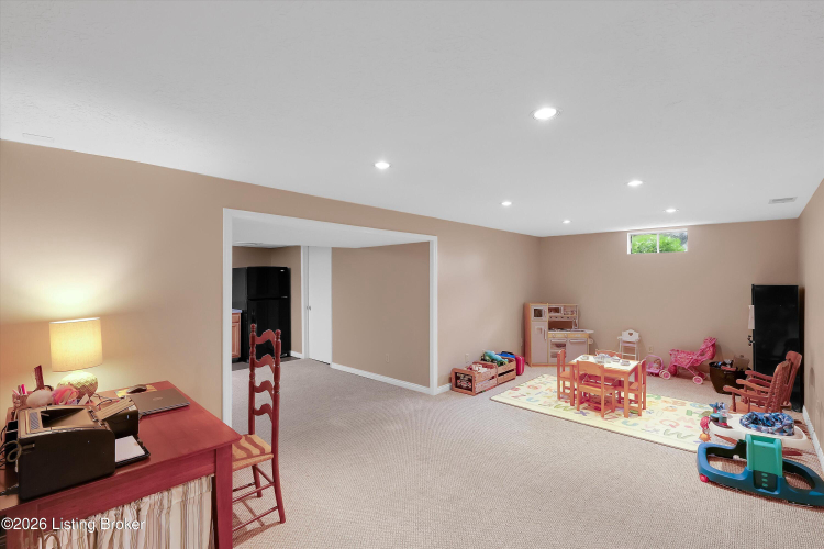 Listing Image 35