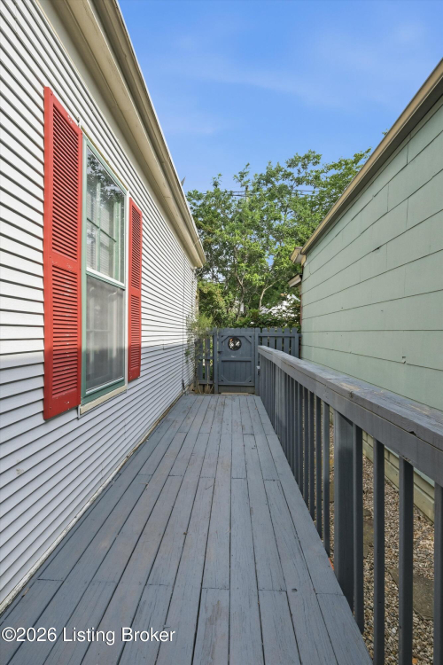 Listing Image 16
