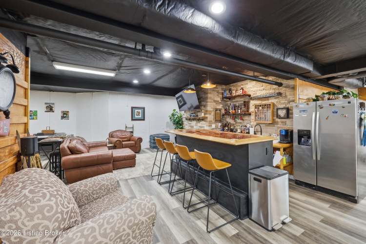 Listing Image 56