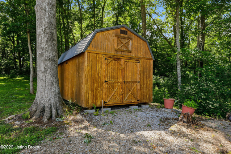 Listing Image 82