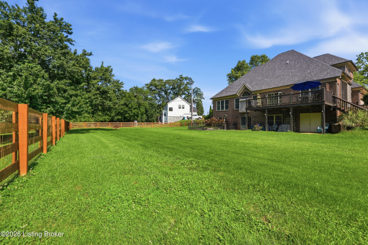 Listing Image 50