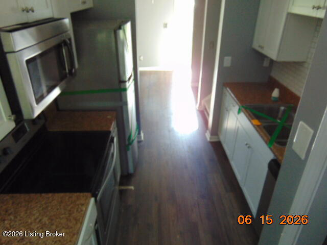Listing Image 6