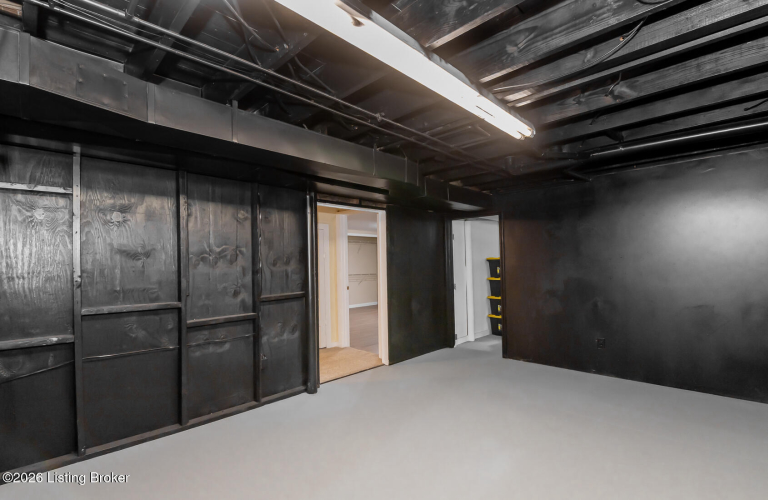 Listing Image 56