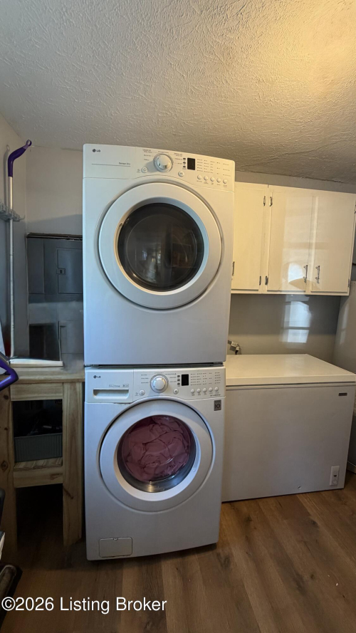 Listing Image 14