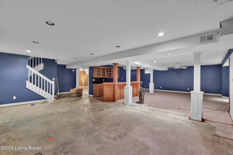 Listing Image 57