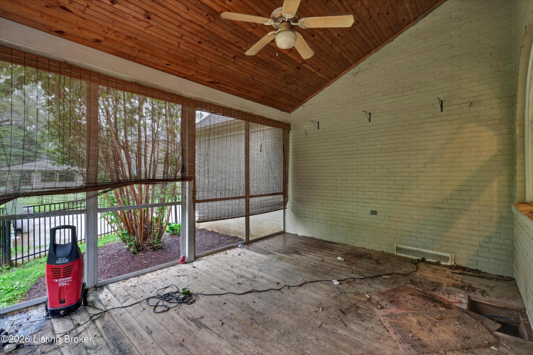 Listing Image 74