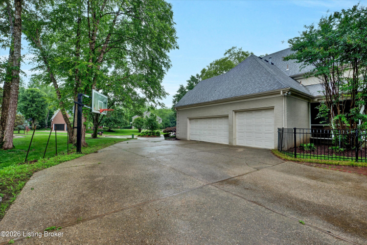 Listing Image 84