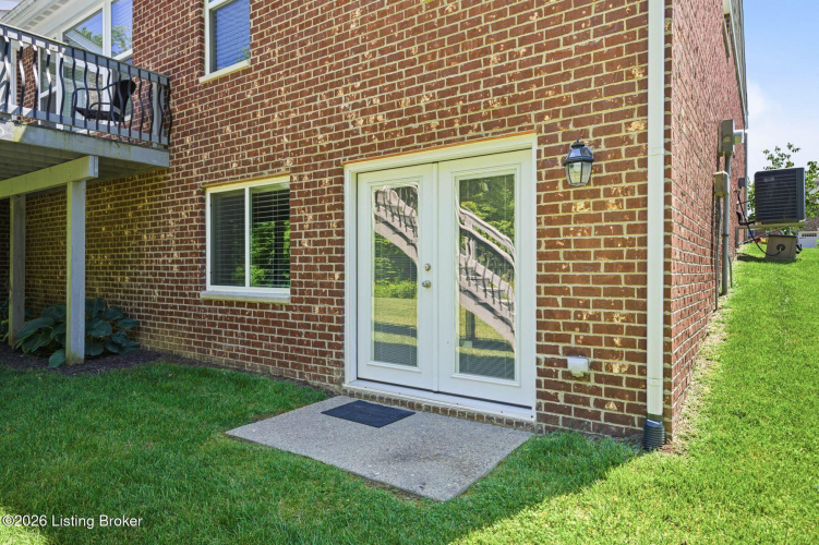 Listing Image 45