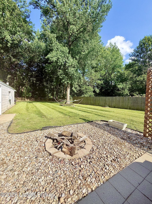 Listing Image 17
