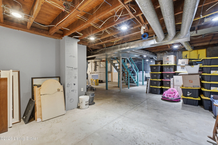 Listing Image 32
