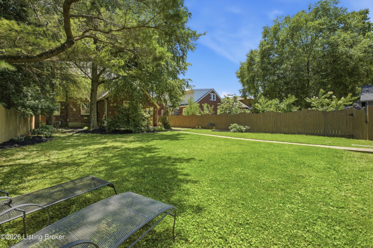 Listing Image 41