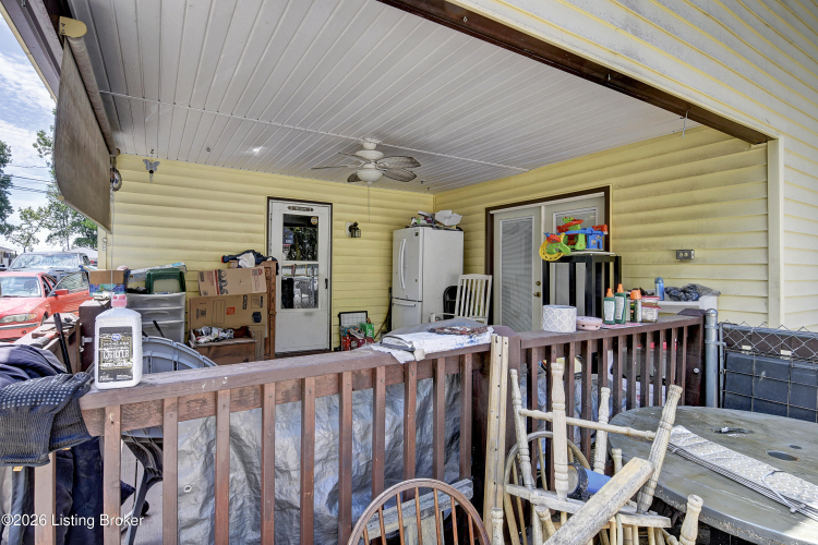 Listing Image 17