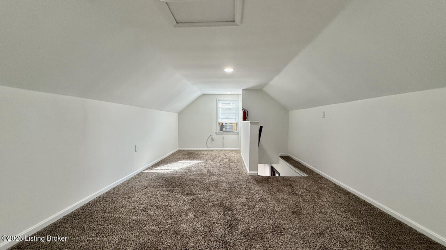 Listing Image 26