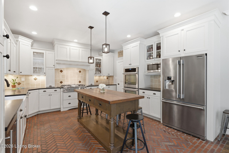 Listing Image 14