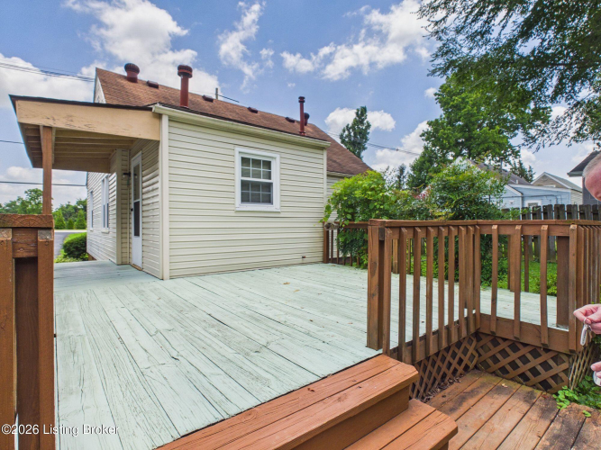 Listing Image 19
