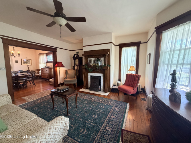 Listing Image 16