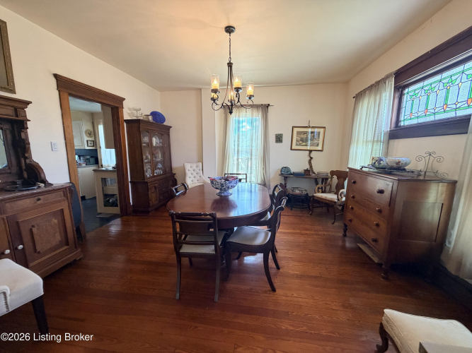 Listing Image 18