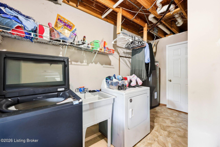 Listing Image 27