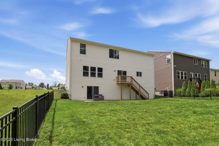 Listing Image 44