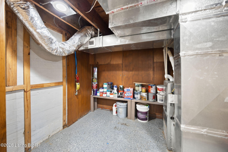 Listing Image 52