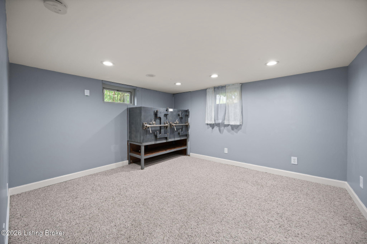Listing Image 55