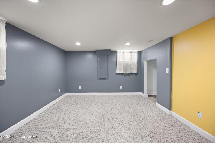 Listing Image 57