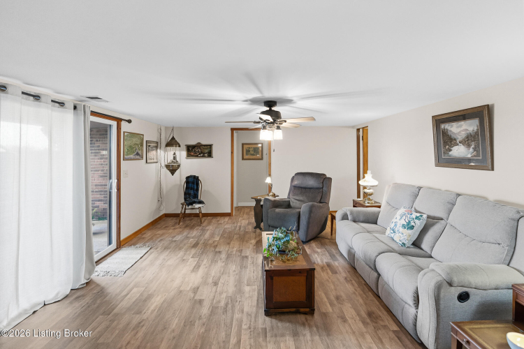 Listing Image 56