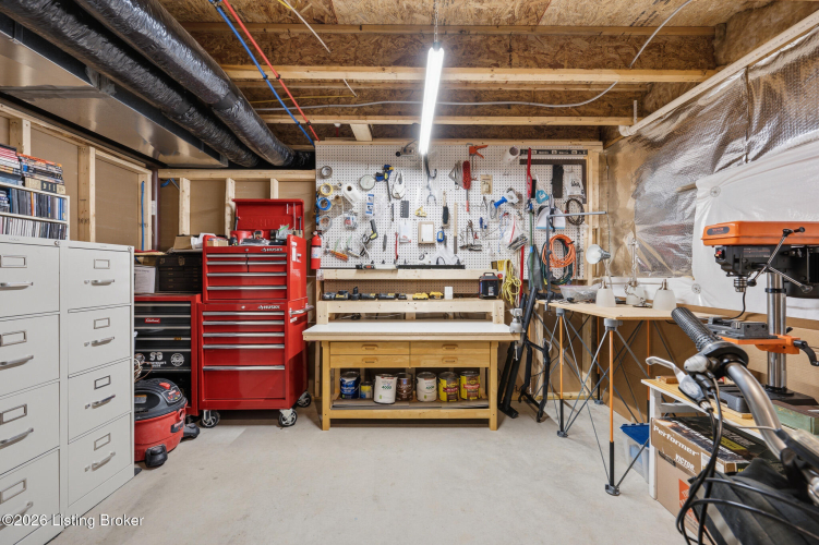 Listing Image 42