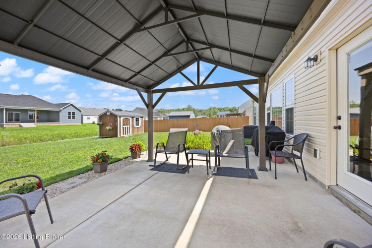 Listing Image 14