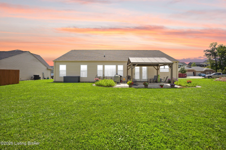 Listing Image 10
