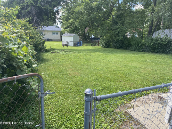Listing Image 17