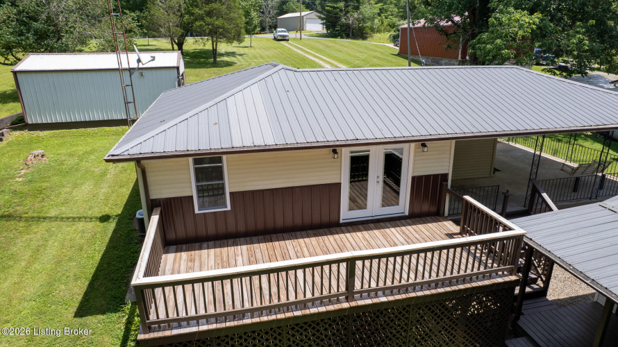 Listing Image 11