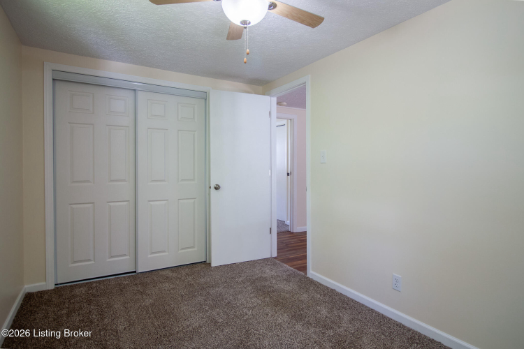 Listing Image 28