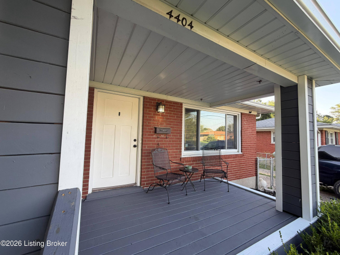 Listing Image 3