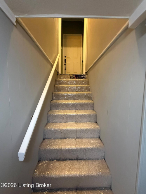 Listing Image 52